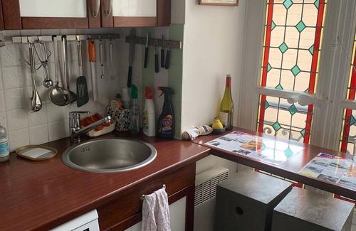 Saint-Louis Apartment | Appartement 3 Pièces , Parking, Près Château et Gares Pour Paris