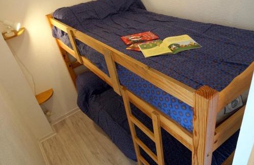 Bagneres-de-Luchon Apartment | Appartement 4 pers. à Luchon - Balcons Sud, Parking et Proximité Thermes et Commerces - FR-1-313-151