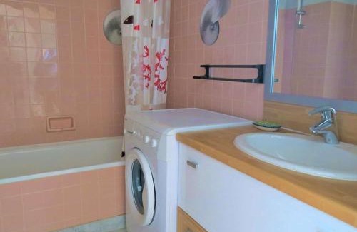 Tregastel Apartment | Appartement 4 pers au centre de Trégastel, proche plages et commerces - FR-1-368-220