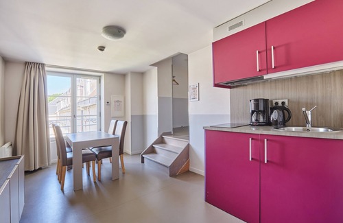 Centre Sud Condo | Appartement 6p lumineux + confortable