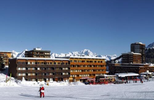 Plagne Centre Apartment | Appartement au pied des pistes, balcon sud, 6 pers. - FR-1-455-33