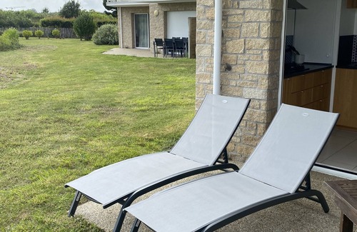 Morbihan Apartment | Appartement au rdc Lumineux à 100m de la Plage Port Haliguen