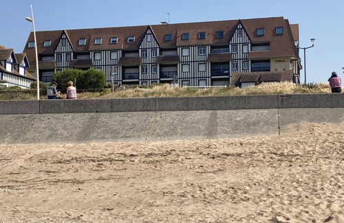 Cabourg Apartment | Appartement Bord de Plage Cabourg