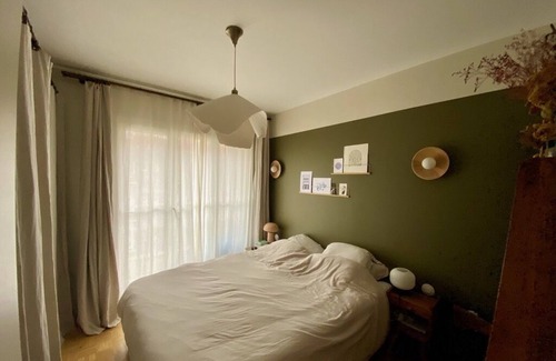Pantin Apartment | Appartement Calme et Spacieux 65m², vue Canal de Lourcq, Parking, Idéal Famille