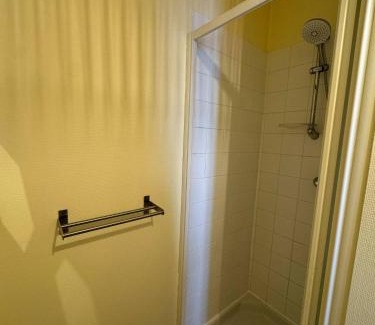 La Celle-sous-Gouzon Apartment | Appartement confort laval