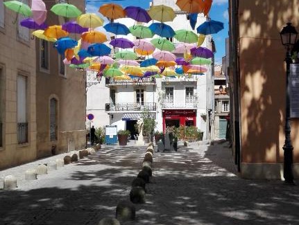 Beziers City Centre Apartment | appartement face cathédrale