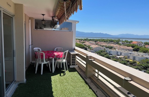 Canet-Plage Apartment | Appartement Terrasse vue Canigou Sans vis à vis Tout Confort Direct mer