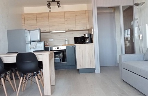 Saint-Jean-de-Monts Apartment | Appartement Vue Panoramique sur mer et Forêt à 100 m de L'esplanade