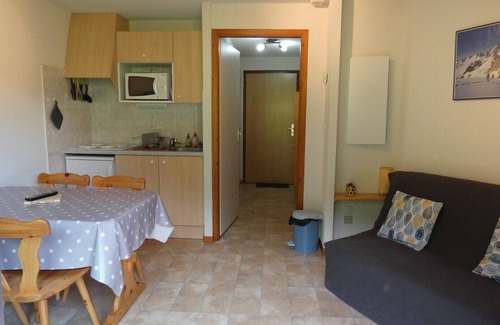 Thollon-les-Memises Apartment | Appartement Chaleureux, Ambiance Montagne en Front de Neige