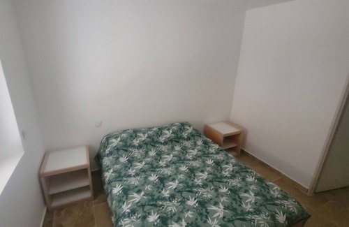 Villes-sur-Auzon Apartment | Appartement