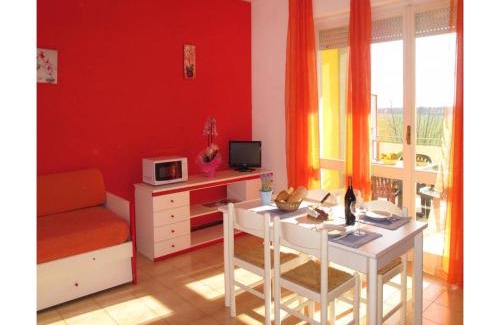 Luni Mare Apartment | Appartement in Luni mit Pool