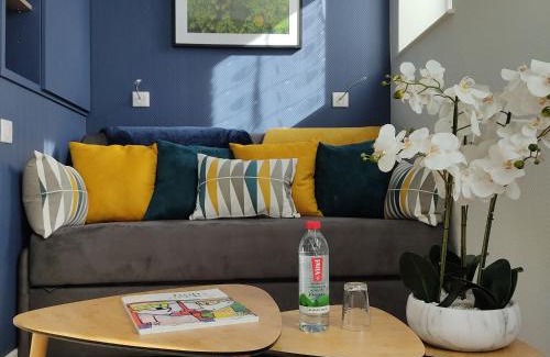 Vittel Apartment | Appartement lumineux 4* pour 2 à Vittel, proche thermes, WiFi, parking gratuit - FR-1-589-745