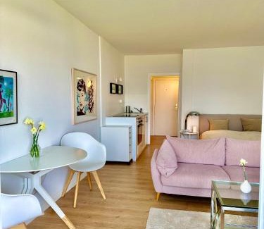 Dusternbrook Apartment | Appartement mit traumhaftem Kieler Förde Blick