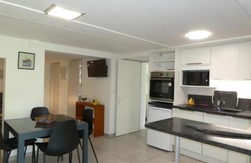 Latresne Apartment | Appartement moderne à Latresne avec jacuzzi, 50 m²