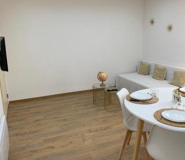 Manosque Apartment | APPARTEMENT OR