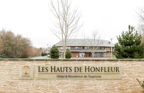 Equemauville Apartment | Appartement Privé Avec Piscine Chauffée, Wifi et Parking Gratuits