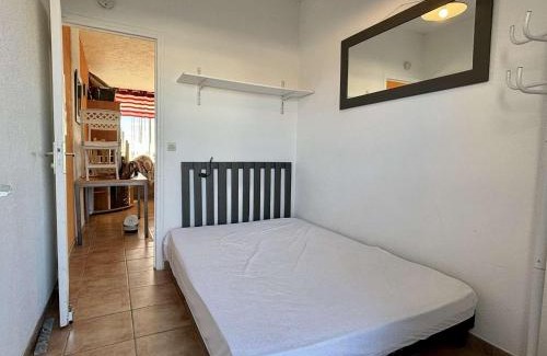 Port-la-Nouvelle Apartment | Appartement rénové 2 pièces 4 pers avec jardin privatif - Plage à 2 pas - Port-la-Nouvelle - FR-1-229C-95
