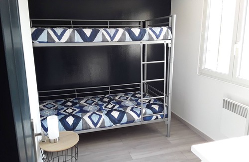 Draguignan Cabin | Appartement rez de Villa Dans Quartier Calme a Cinq Minutes du Centre