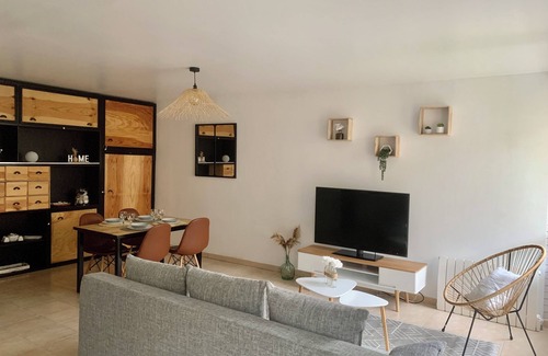 Dinan Apartment | Appartement Spacieux et Calme au Cœur de Dinan