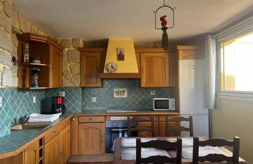 Argeles Plage Apartment | Appartement T2 avec Piscine à 300m de la Plage - 5 Couchages - Parking Privé - Argelès-sur-Mer - FR-1-388-118