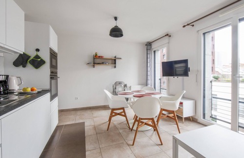 Clichy Apartment | Appartement Veil - Welkeys