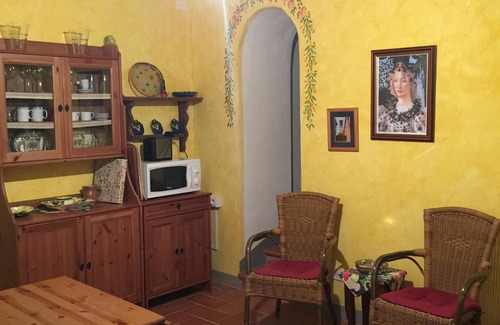 Capannori Apartment | Appartement with pool, located between olive treees and wine rapes