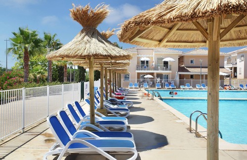 Les Bormettes Condo | Apparts Rénovés à 400m de la Plage | Accès Piscine