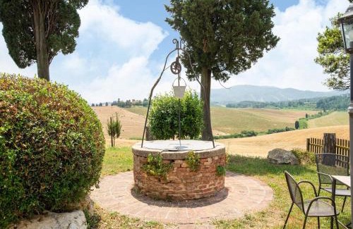 Collesalvetti House | Appealing Apartment in Collesalvetti with Garden