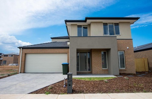 Point Cook House | Apple House Point Cook