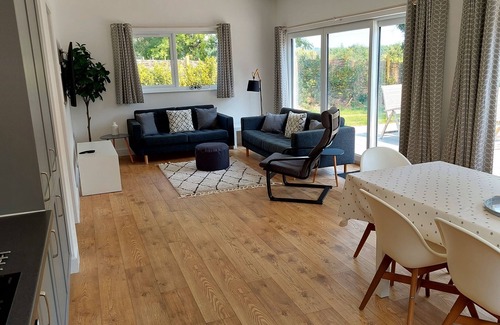 Liverton Cottage | Apple Lodge - a dunley cottages - devon that sleeps 6 guests in 3 bedrooms