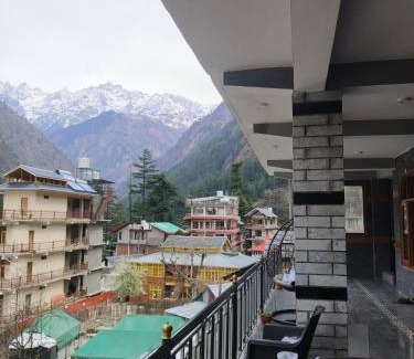 Kasol Hotel | Apple pie