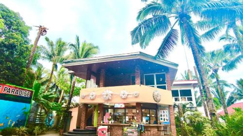 Real Hotel | Appleton Liitle Paradise Beach Resort & Restaurant BEACH HOUSE