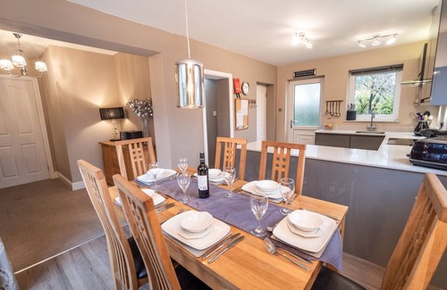 Portinscale Cottage | Appletree - a house that sleeps 6 guests in 3 bedrooms