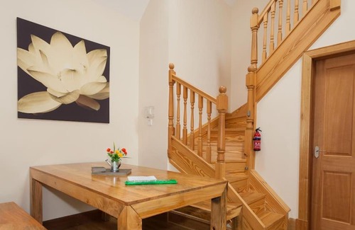 Linlithgow Apartment | Appletree Cottage at Williamscraig Holiday Cottages
