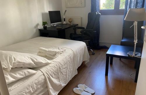 Suresnes Apartment | Appt 3 pièces Suresnes