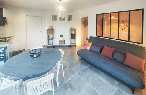 Lieuran-Cabrieres Apartment | APPT AVEC JARDIN PRIVE