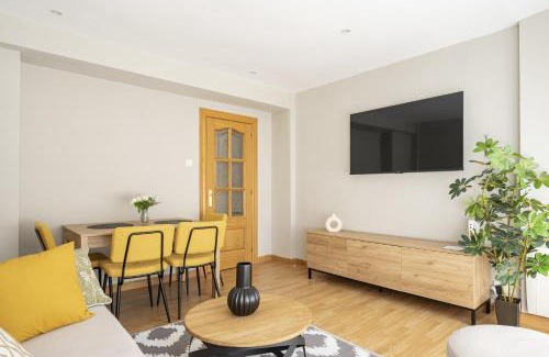 Ribadesella Apartment | Appto La Playa, para 6 personas