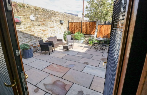 Sutton-in-Craven Cottage | April Cottage