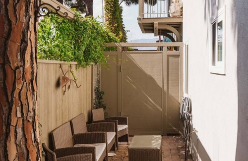 Carpinteria Apartment | Apt 2: Fresh Light Unit with Private Patio, Steps to Beach