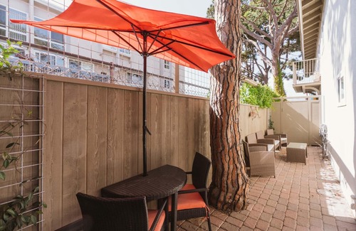 Carpinteria Apartment | Apt 2: Fresh Light Unit with Private Patio, Steps to Beach