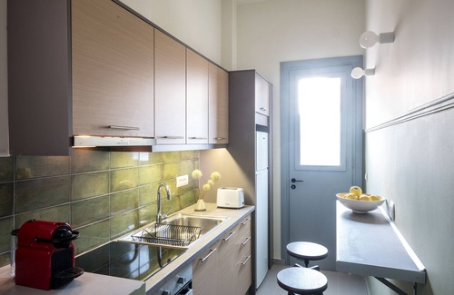 Nafplion City Centre Apartment | apt.27-102 modern chic apartment in Nafplio.