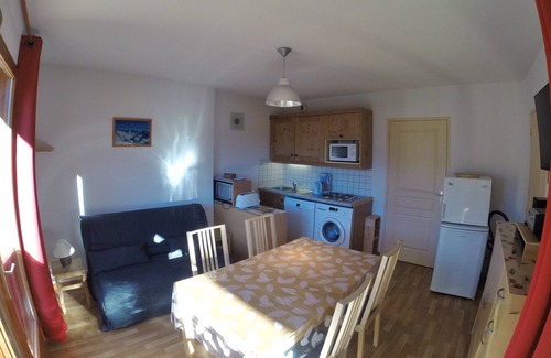 Arvieux Apartment | APT * 4 people, the slopes at the end of the skis, the swimming pool within reach