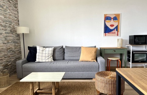 Royan Apartment | apt 4 Pers, Face à la Mer, 5 min à Pied du Centre