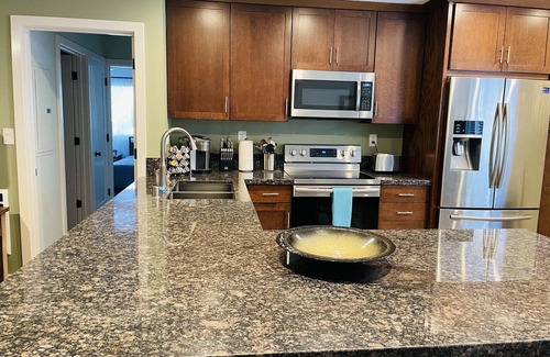 Carpinteria Apartment | Apt 6: Cozy Beach Apartment Great For Families
