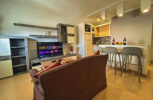 Valle de San Lorenzo Apartment | Apt La Promesa suitable for couples.