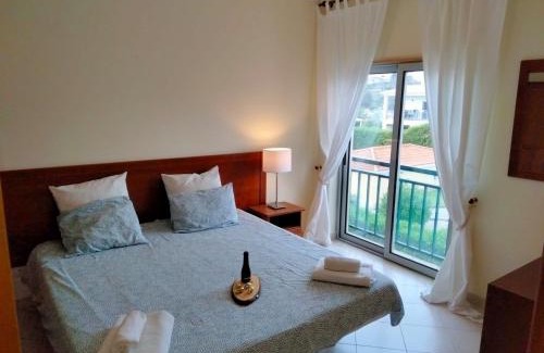 Monte Raposo Apartment | Apt Royal Alcantarilha T1