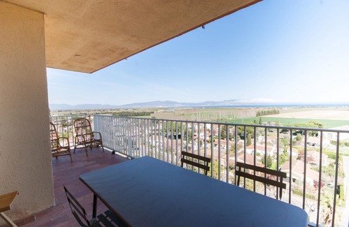 Bon Relax Apartment | Apt TCanigo9B - Wifi, views, parking.