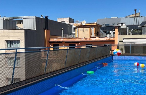 Dreta de l'Eixample Apartment | Apt with Balcony in Barcelona Center