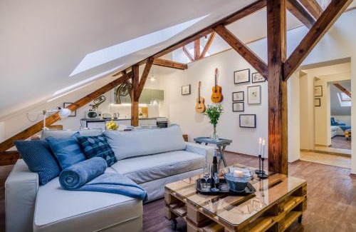 Liben Apartment | APT with sunny garden Prague by Michal&Friends