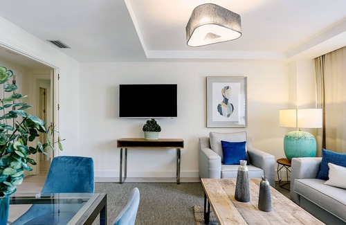 Central District Apartment | Aptment near the Cathedral. Isabel la Catolica II